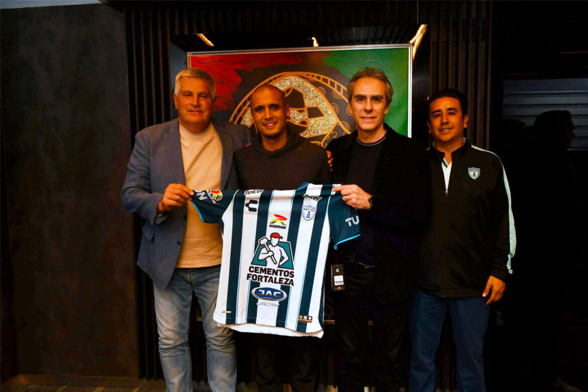 Luis ‘Chaka’ Rodríguez es nuevo jugador del Pachuca