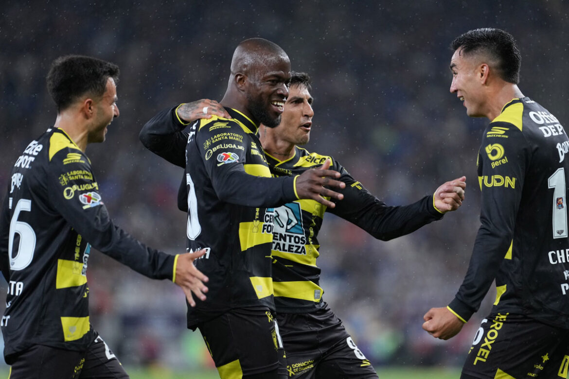 Pachuca sale con la victoria del BBVA