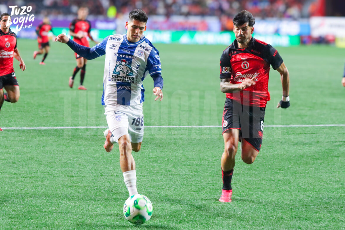 Pachuca tropieza en la frontera