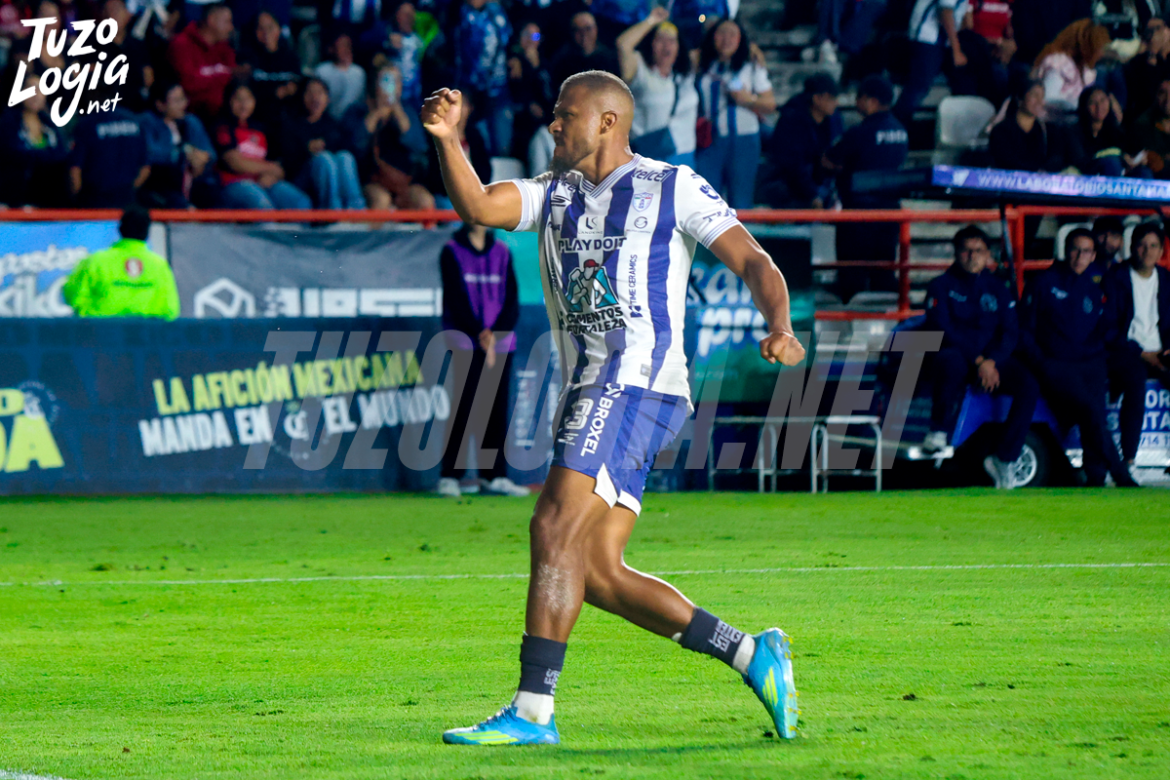 Pachuca rescata un empate ante Xolos